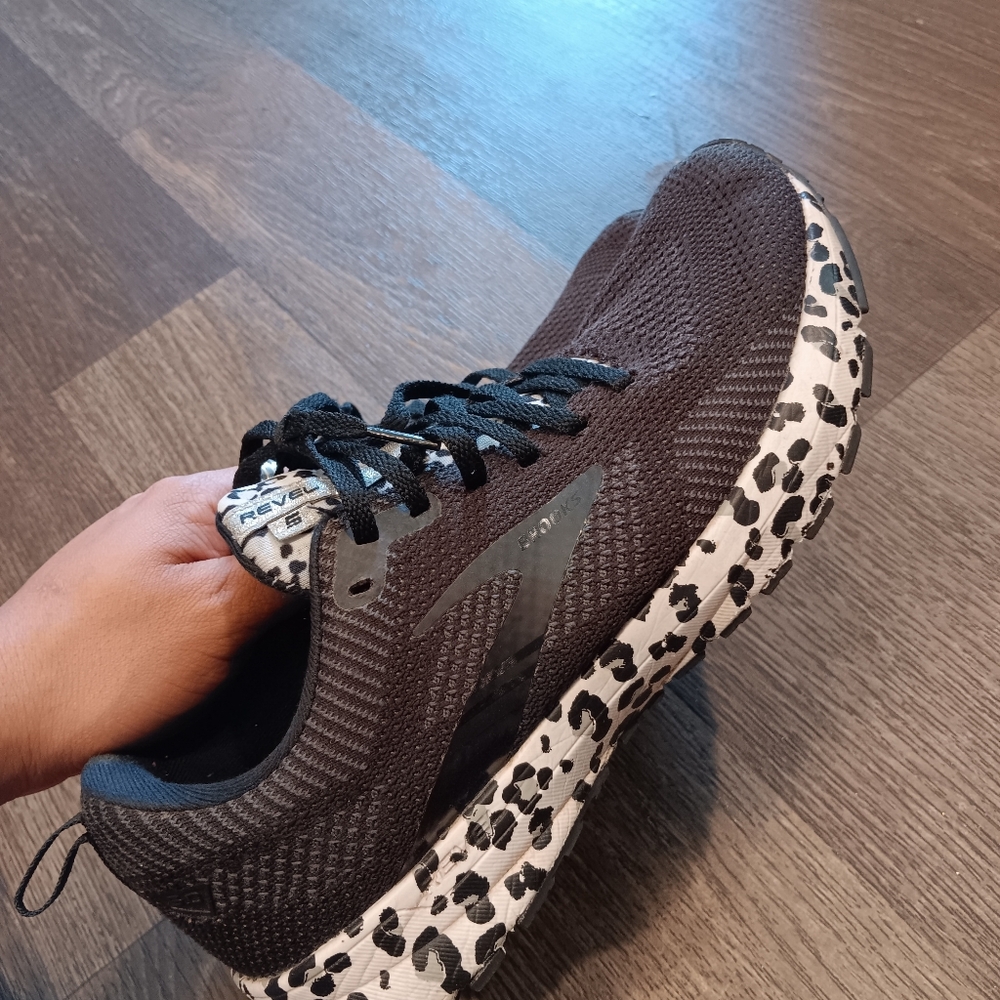 Women's Black Knit Sneakers with Leopard-Print Accents - Picture 2 of 6